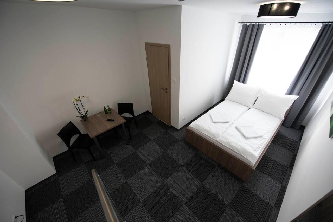 Hostel Sms Free Parking Bydgoszcz Esterno foto