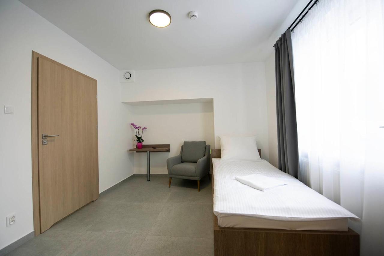 Hostel Sms Free Parking Bydgoszcz Esterno foto