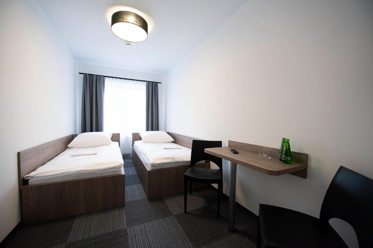 Hostel Sms Free Parking Bydgoszcz Esterno foto